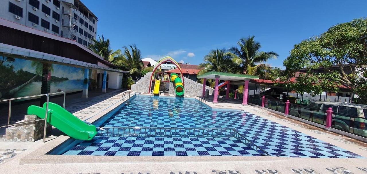 Rasa Senang Villa -Islam Guest Only Pantai Cenang  Exterior foto