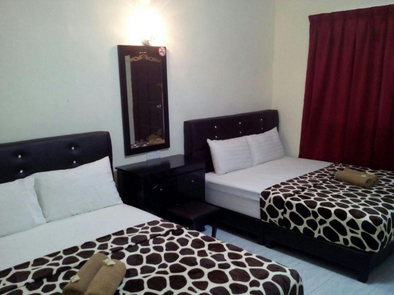 Rasa Senang Villa -Islam Guest Only Pantai Cenang  Exterior foto