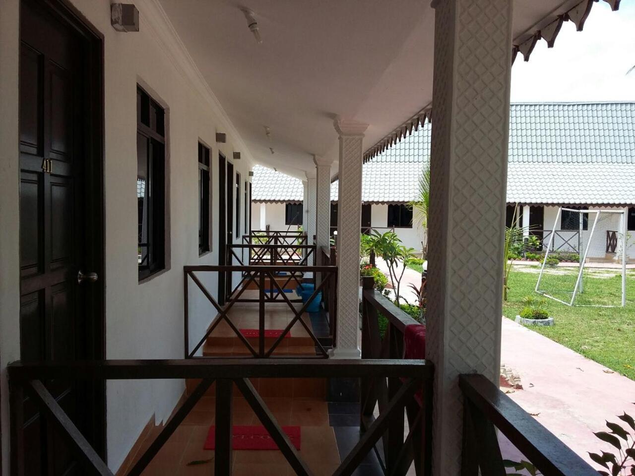 Rasa Senang Villa -Islam Guest Only Pantai Cenang  Exterior foto