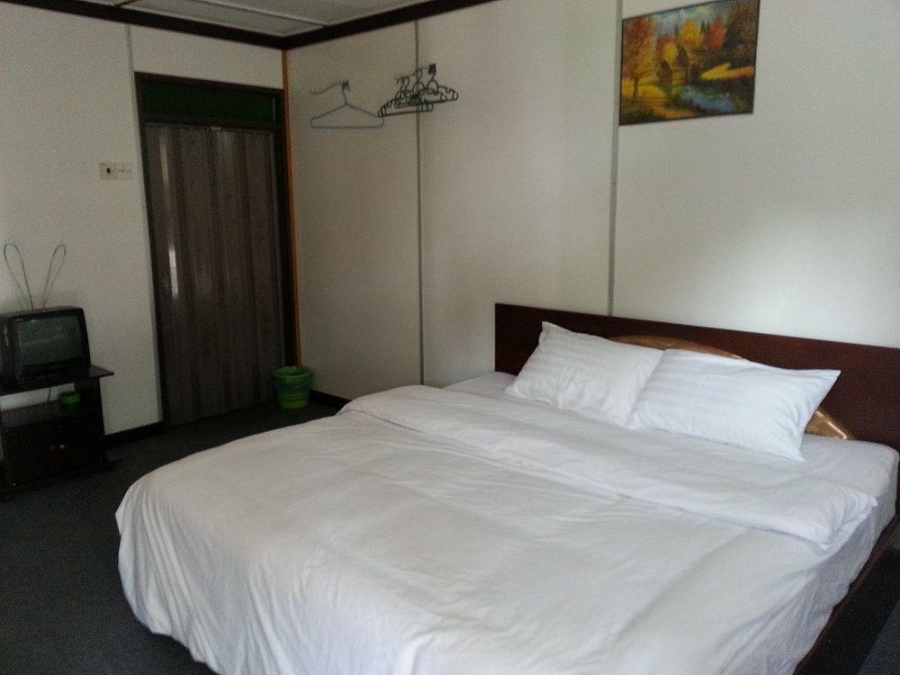 Rasa Senang Villa -Islam Guest Only Pantai Cenang  Exterior foto