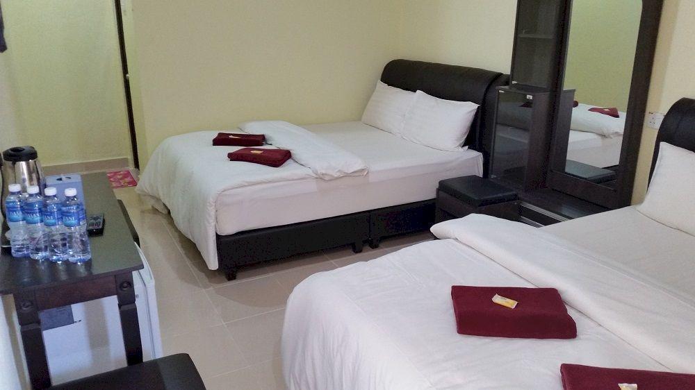 Rasa Senang Villa -Islam Guest Only Pantai Cenang  Exterior foto