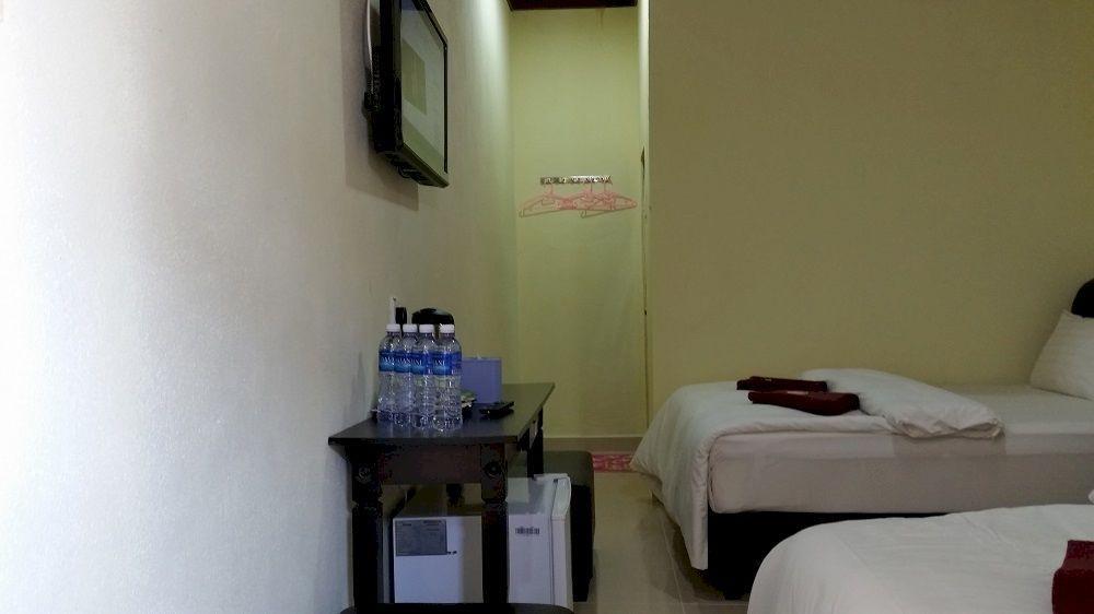 Rasa Senang Villa -Islam Guest Only Pantai Cenang  Exterior foto