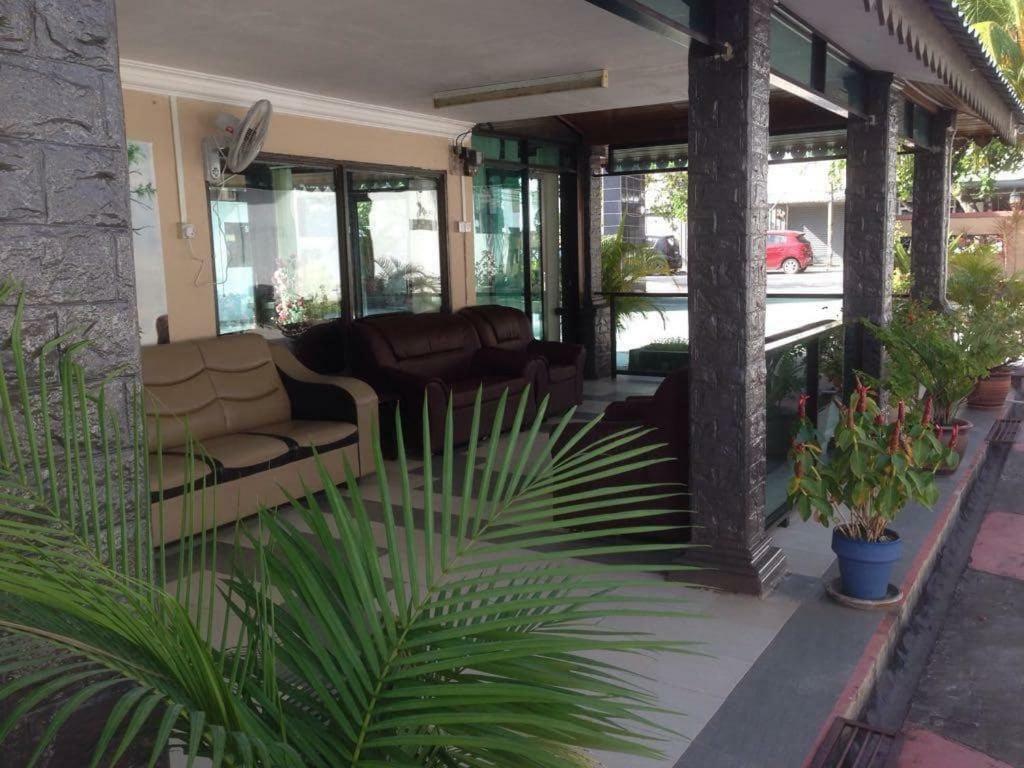 Rasa Senang Villa -Islam Guest Only Pantai Cenang  Exterior foto